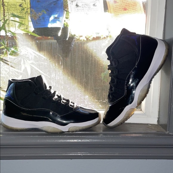 Jordan 11 space jam 2016